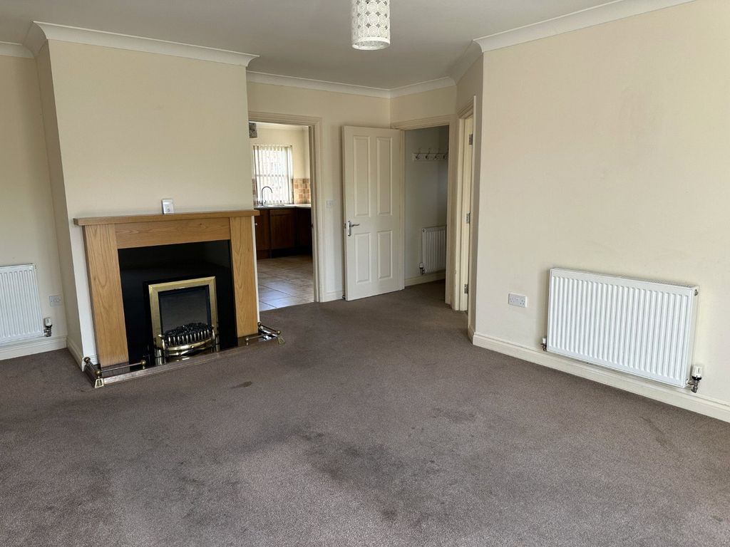 Property photo 2 of 13 Picture No. 33