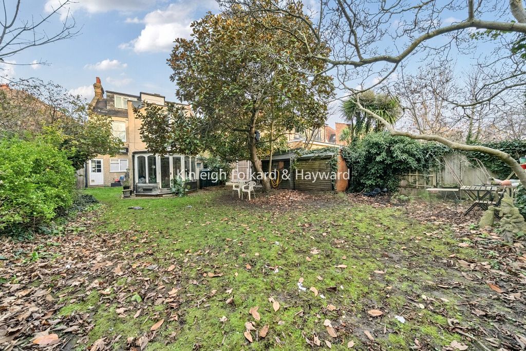 Property photo 2 of 10 Picture No. 15