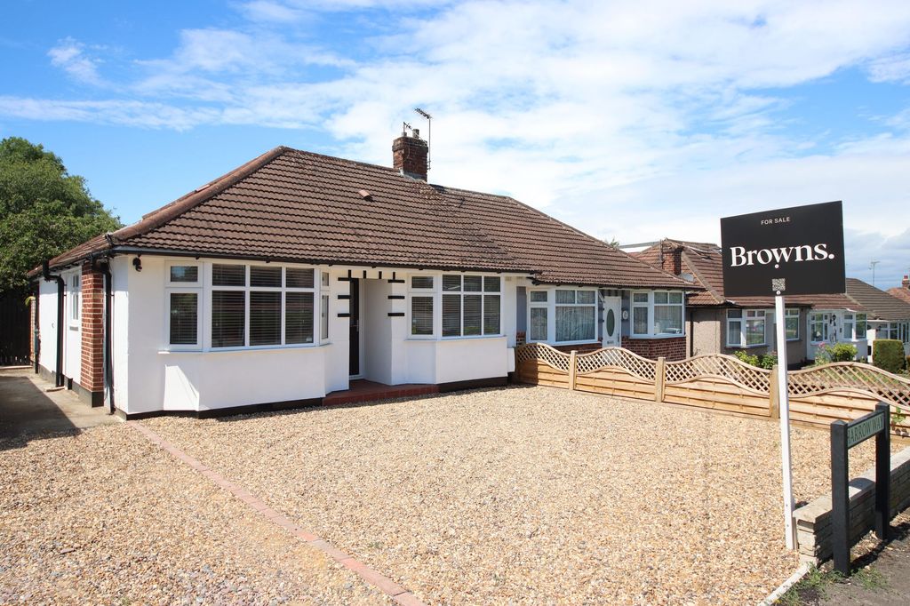 Property photo 2 of 12 External