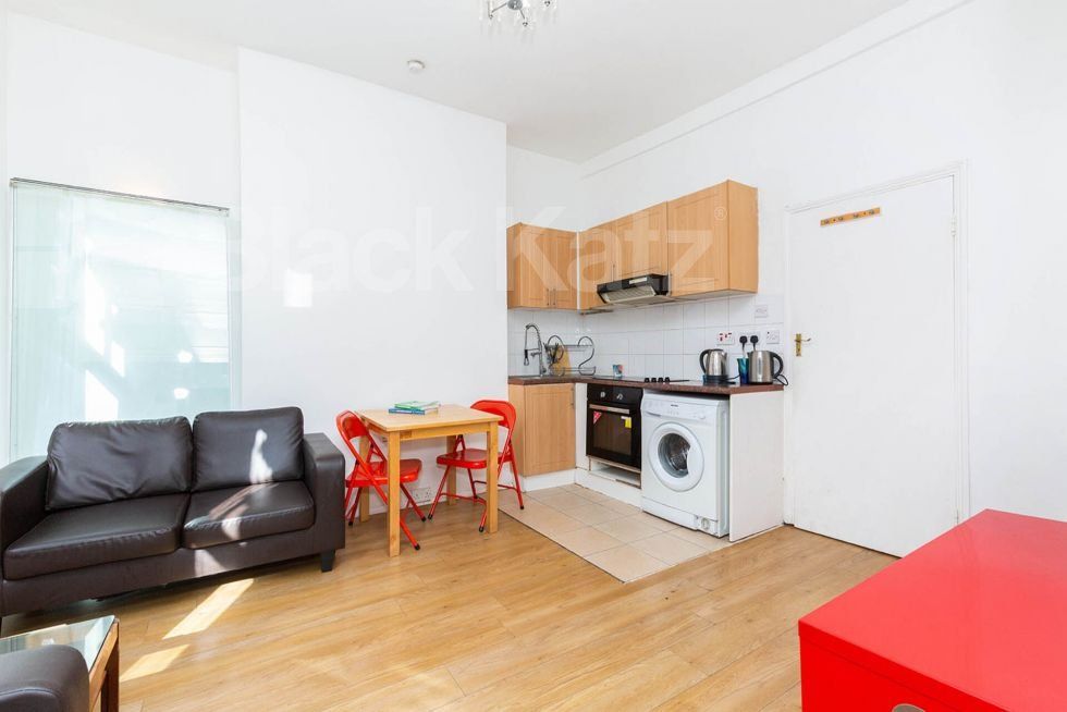 Property photo 2 of 9