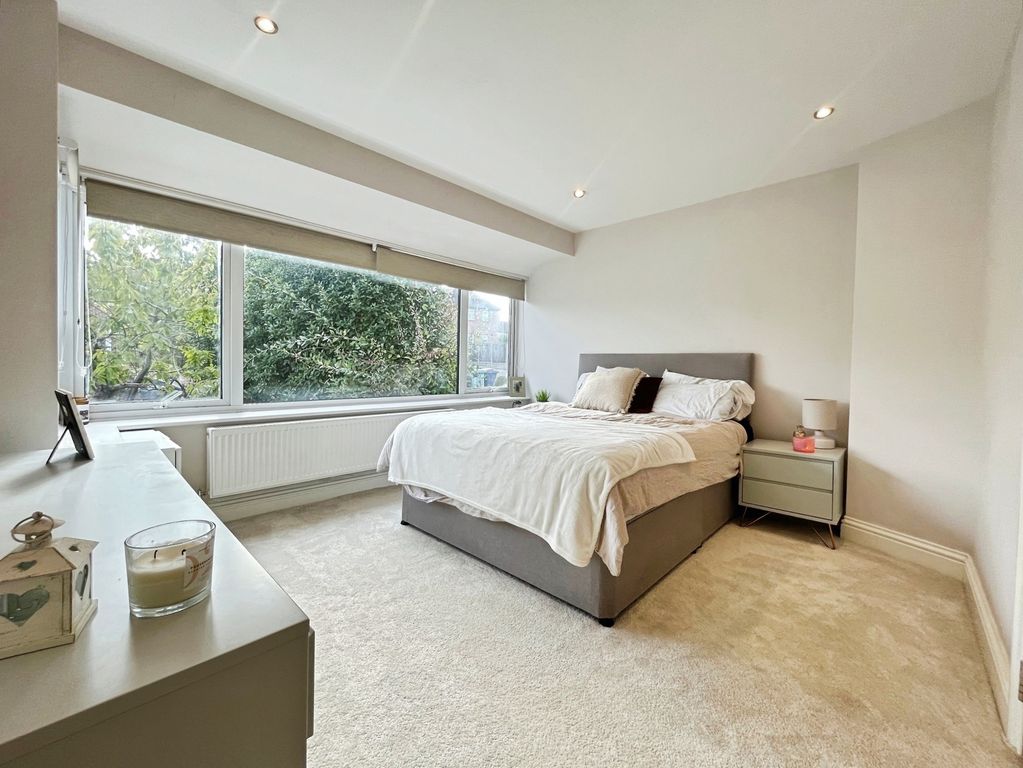 Property photo 3 of 14 Pbox-Img.Jpg