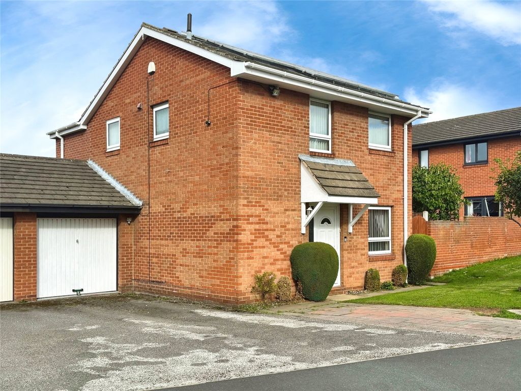 Property photo 1 of 16 Main Picture