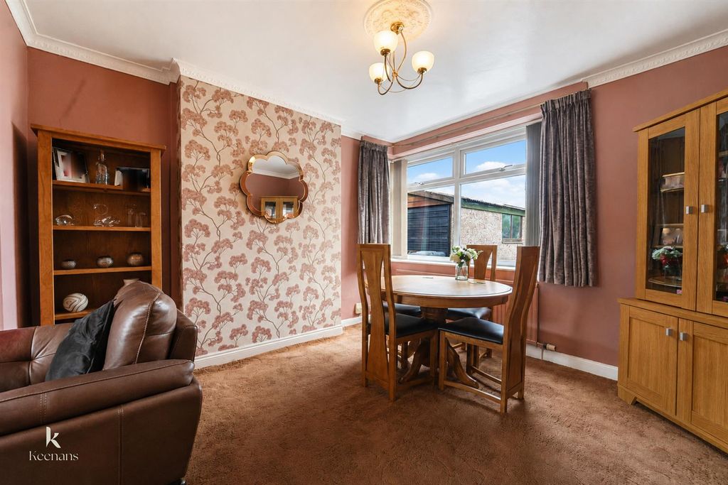 Property photo 3 of 19 c-12.Jpg