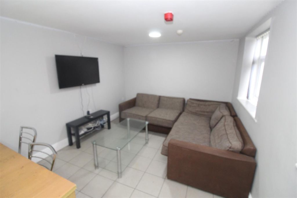 Property photo 2 of 30 Img_0809.Jpg