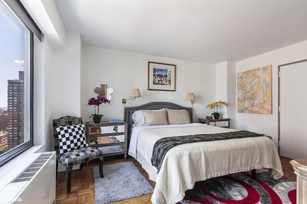 Property photo 3 of 6 <Alttext/>