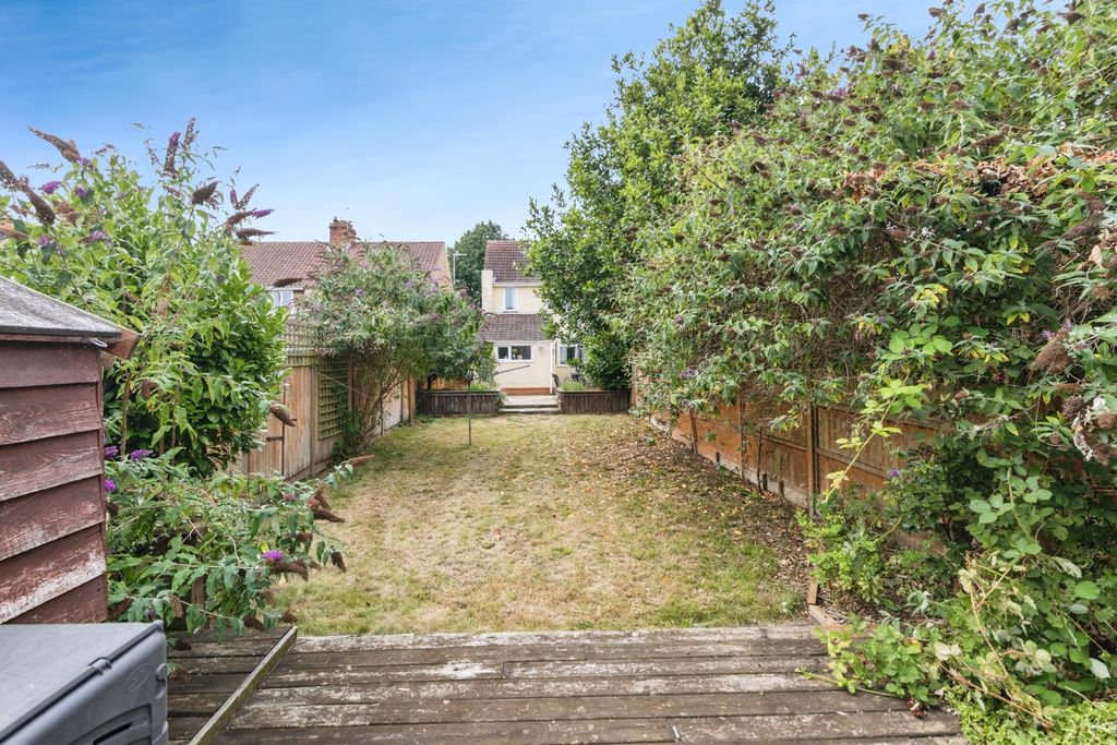 Property photo 1 of 17 Garden