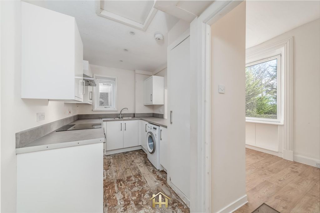 Additional image 5 of 2 bed flat for saleDalhousie Road, Broughty Ferry, Dundee DD5