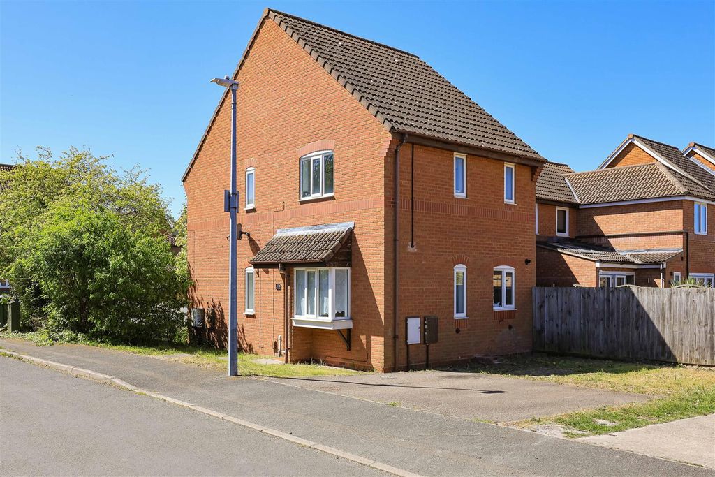 Property photo 1 of 10 Img (11).Jpg