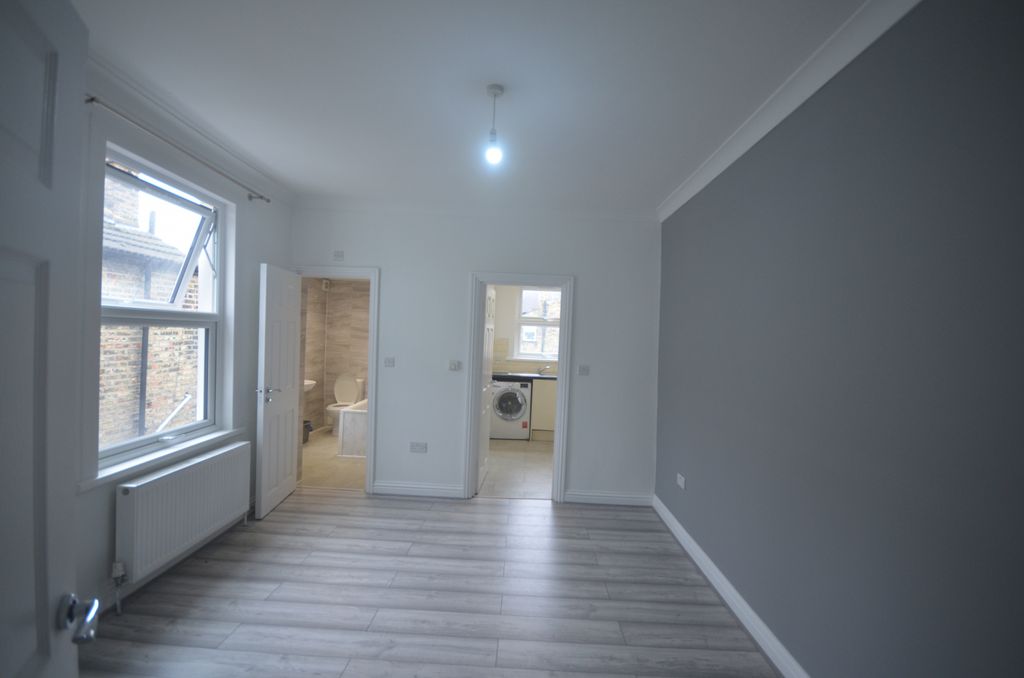 Property photo 2 of 15 Gallery