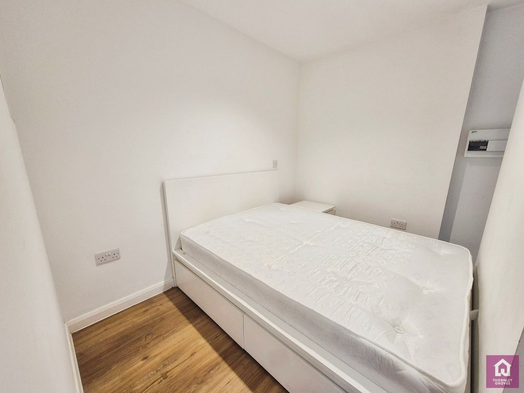 Property photo 3 of 14 Picture No. 05