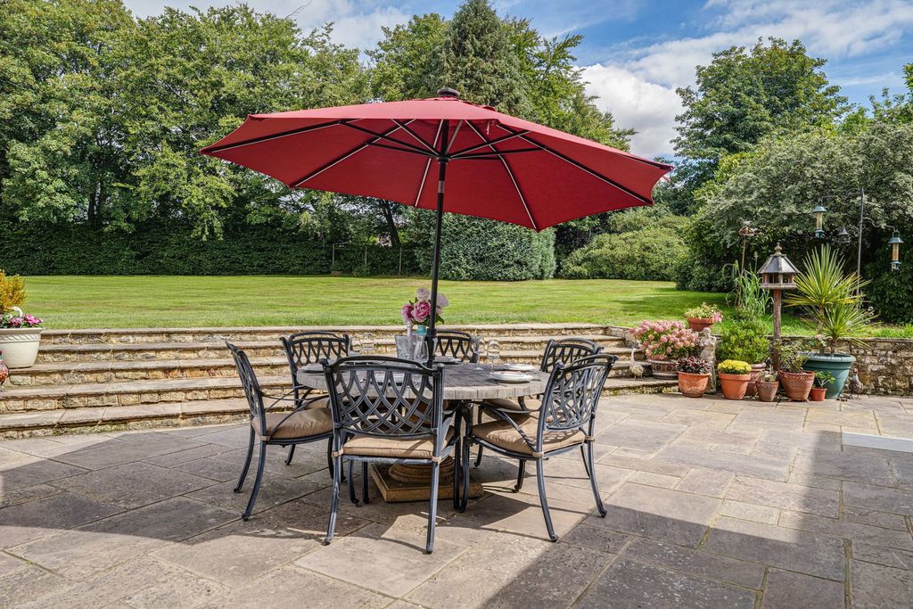 Additional image 24 of 6 bed detached house for saleSaint Hill Road, East Grinstead RH19
