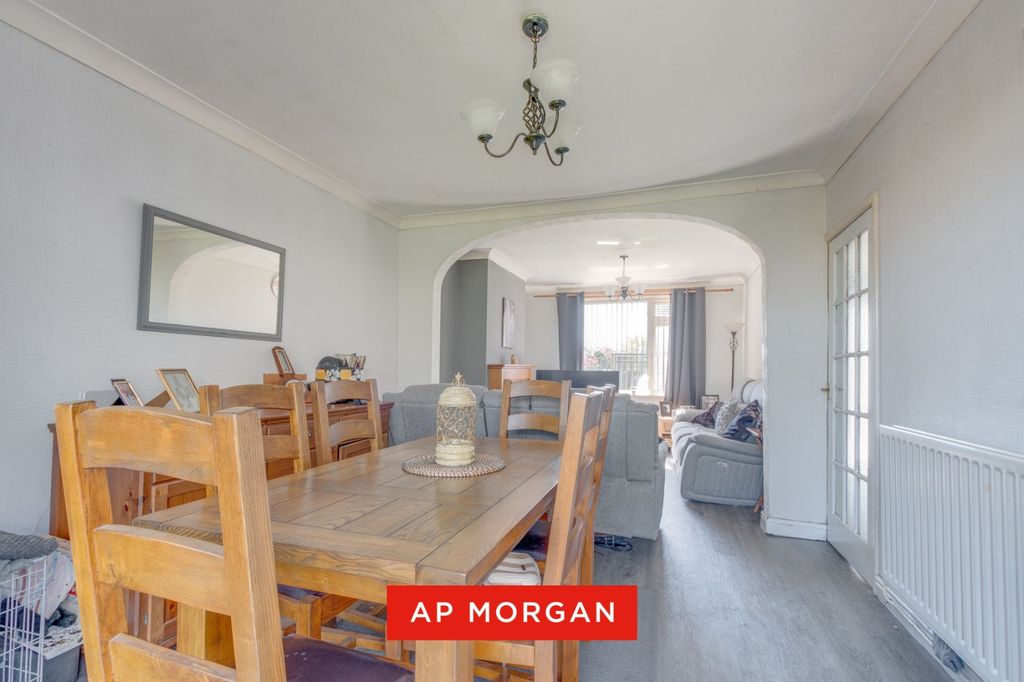 Property photo 2 of 13 Picture No. 07