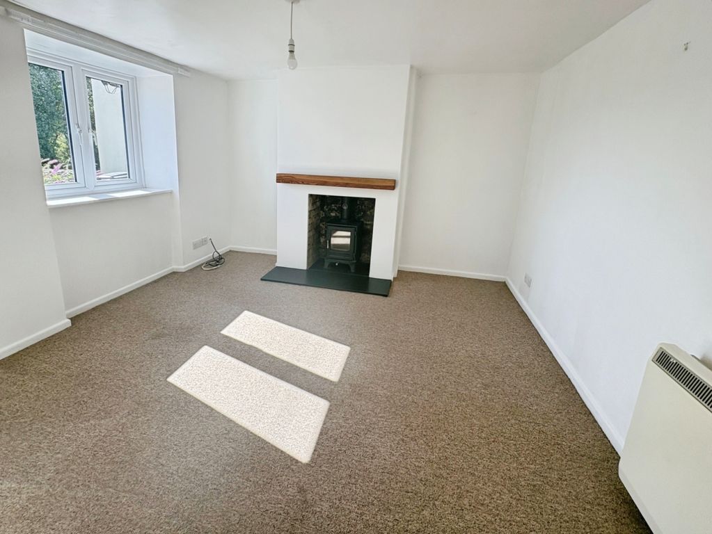 Property photo 2 of 10 Pbox-Img.Jpg
