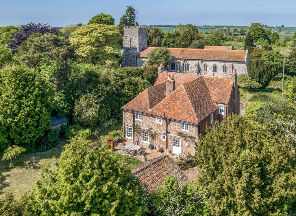 Property photo 1 of 17 Whitegate