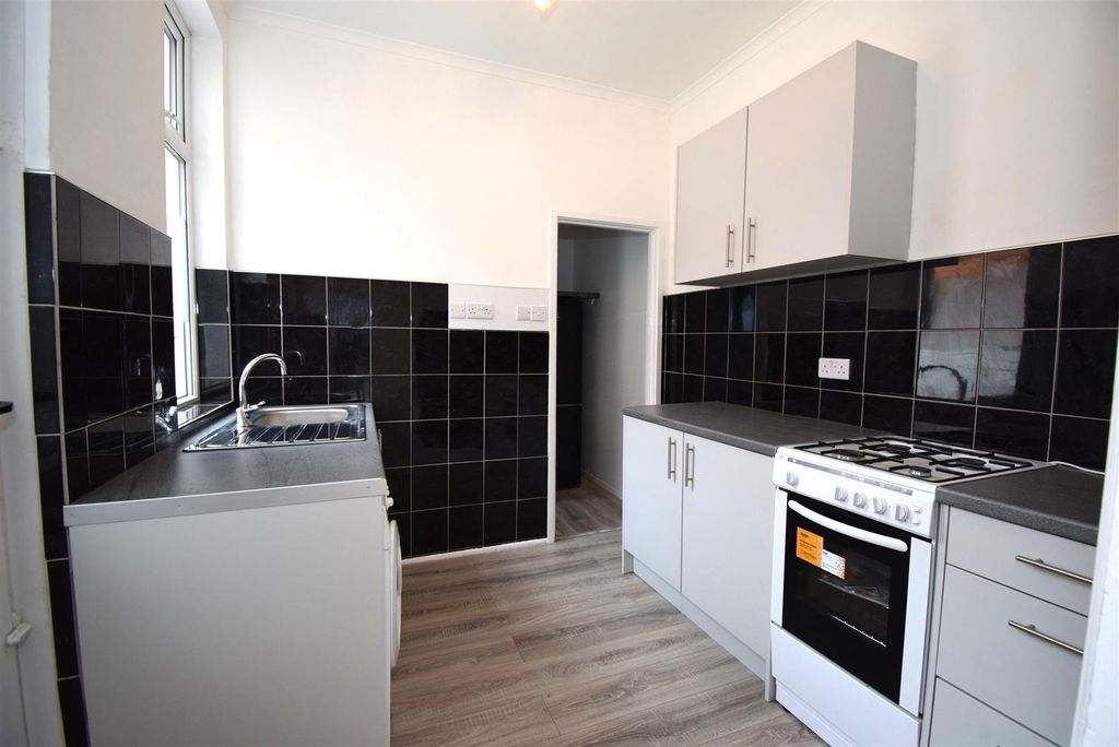 Property photo 2 of 10 Dsc_0018.Jpg