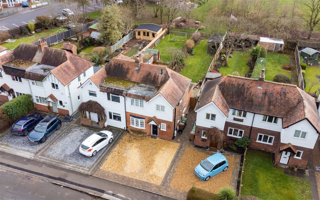 Property photo 1 of 26
