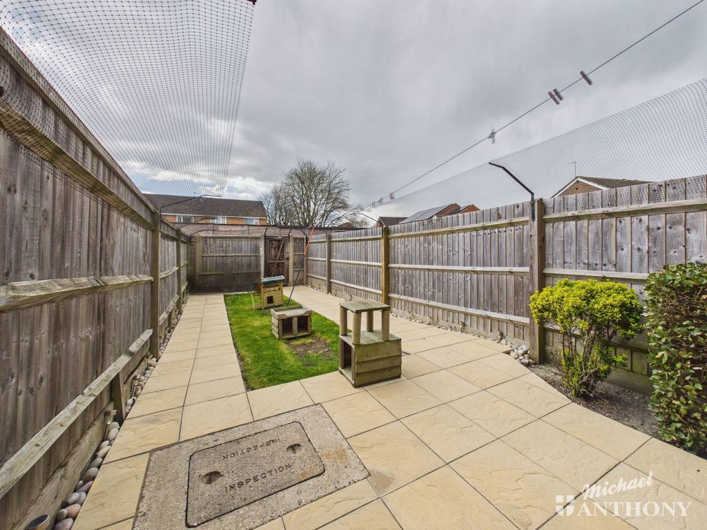 Property photo 3 of 15 Cam03852G0-Pr0601-Still011