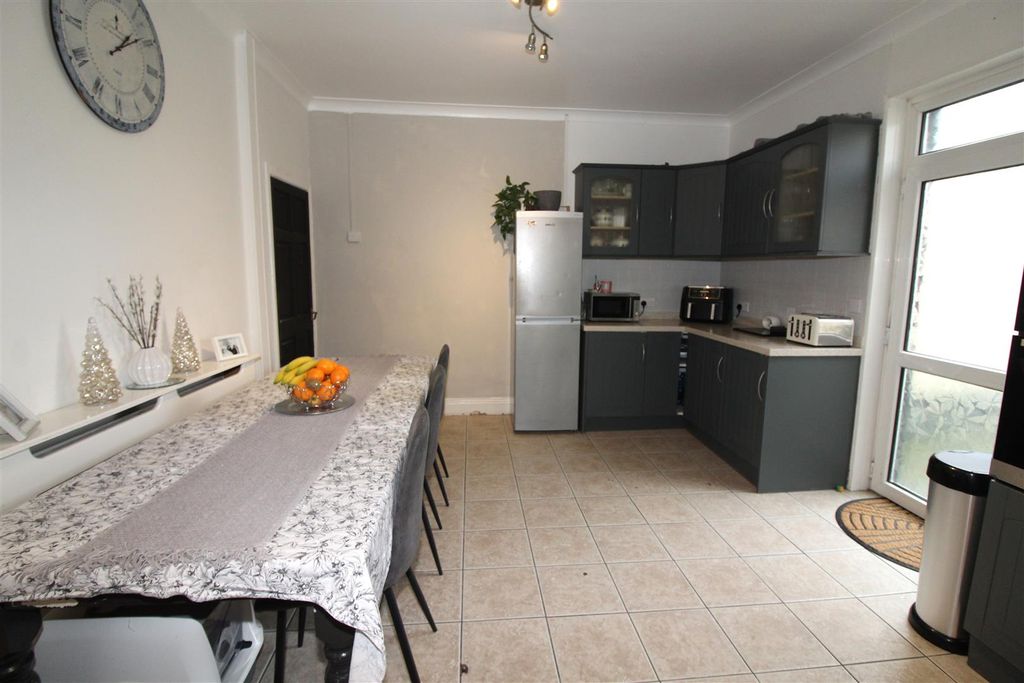 Additional image 7 of 3 bed semi-detached house for saleBedwellty Road, Cefn Fforest, Blackwood NP12