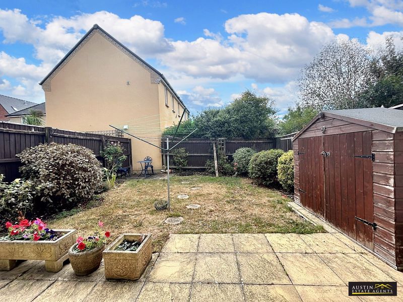 Property photo 2 of 11 Photo 6