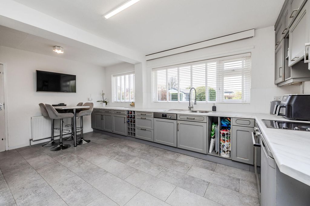 Additional image 4 of 4 bed property for saleBeech Court, Darras Hall, Ponteland, Newcastle Upon Tyne NE20