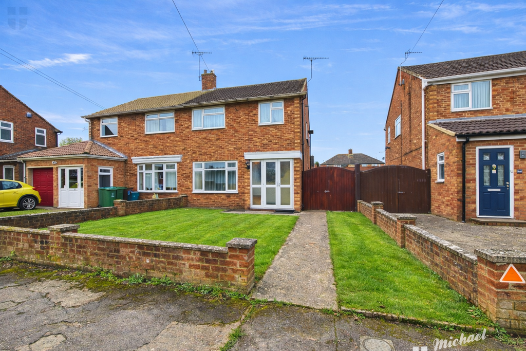 Property photo 1 of 10 Front