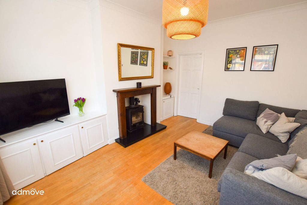 Property photo 3 of 22