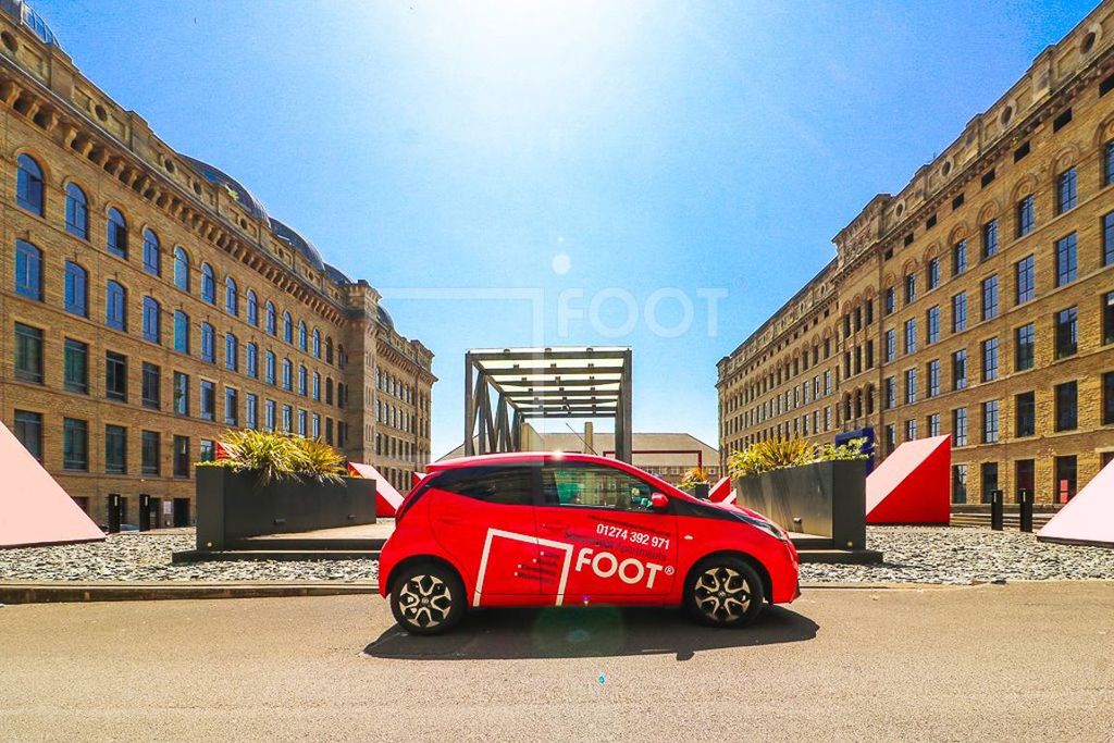 Property photo 2 of 27