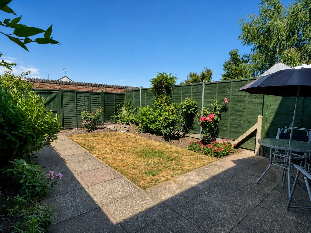 Property photo 2 of 16