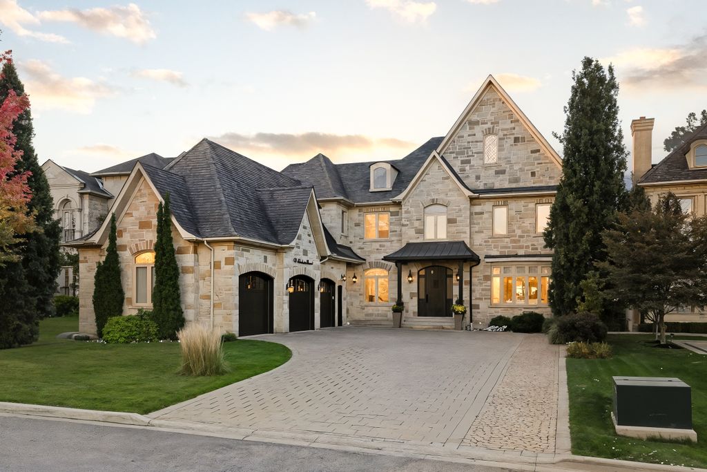 Property photo 2 of 46