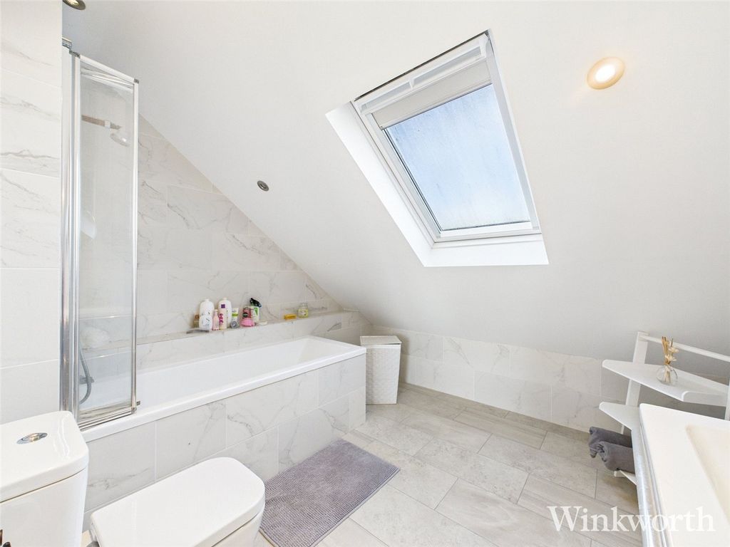 Property photo 3 of 12 Picture No. 23