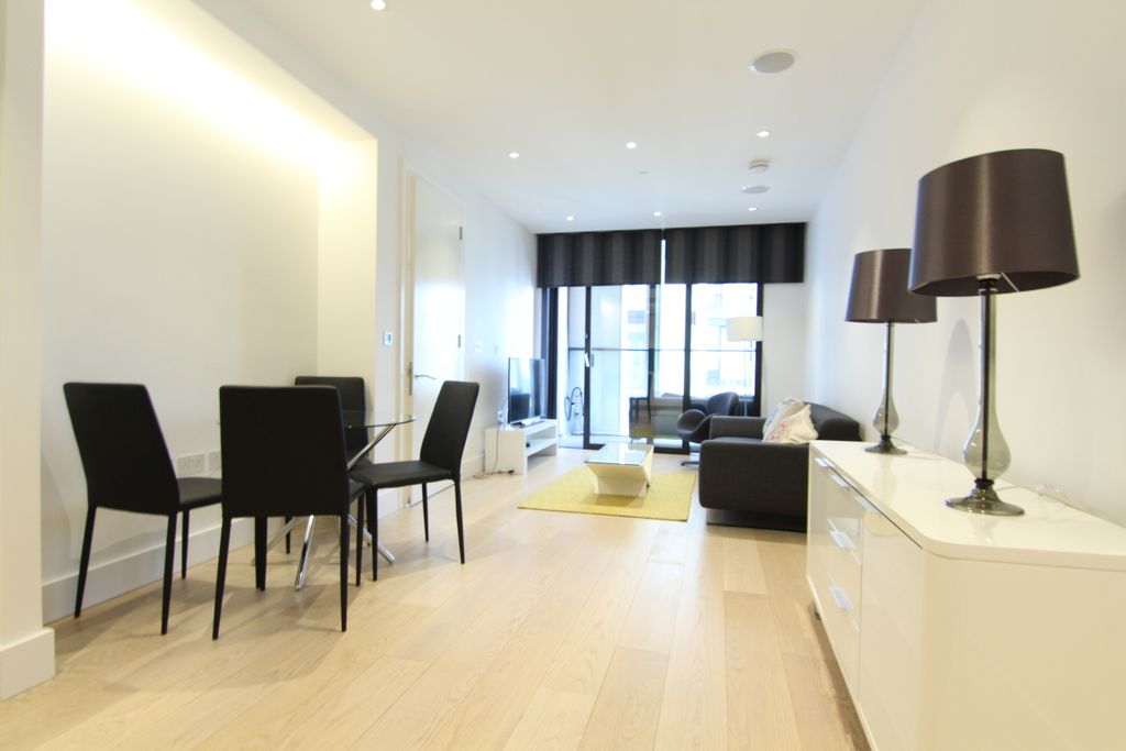 Property photo 1 of 15 Reception