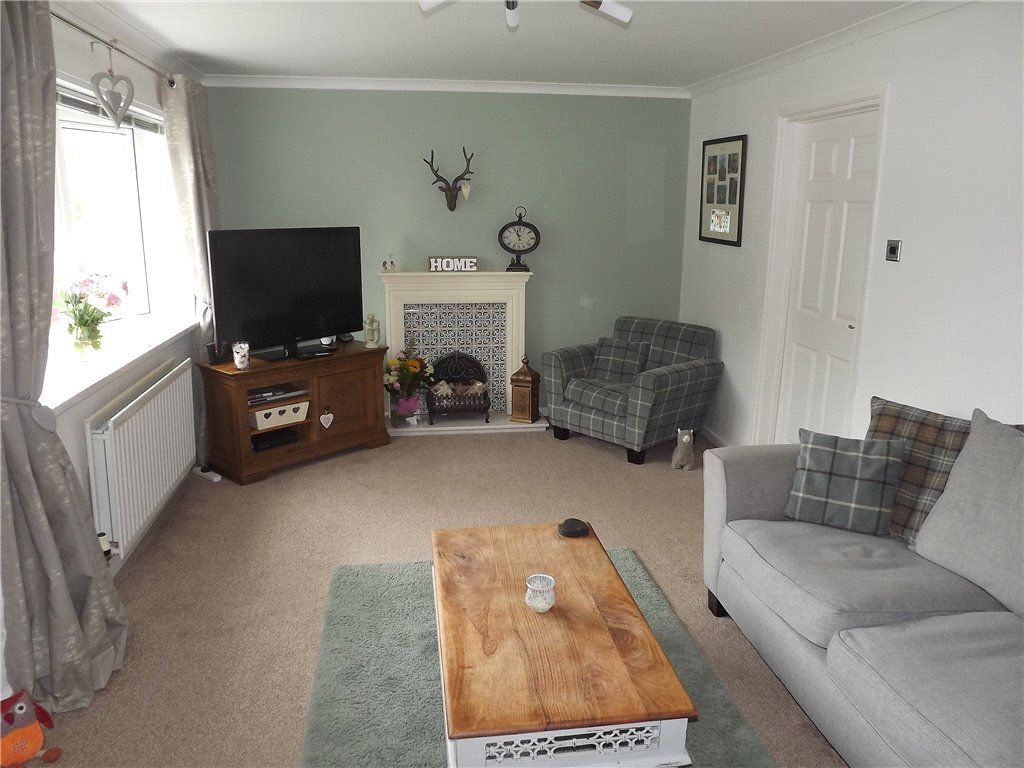 Property photo 2 of 14 Picture No. 12