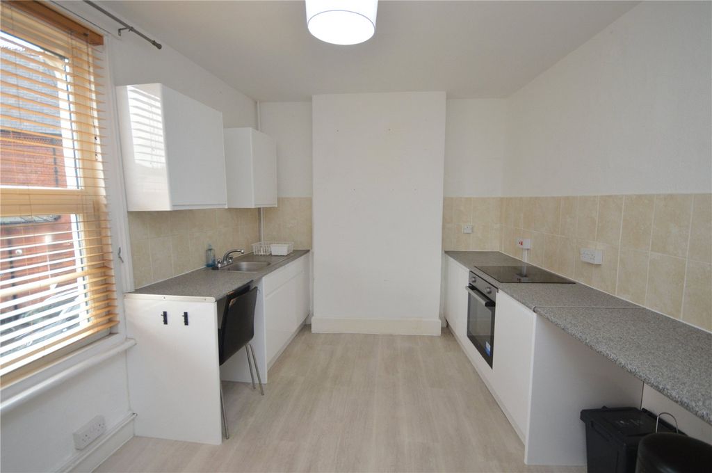Property photo 2 of 7 Picture No. 08