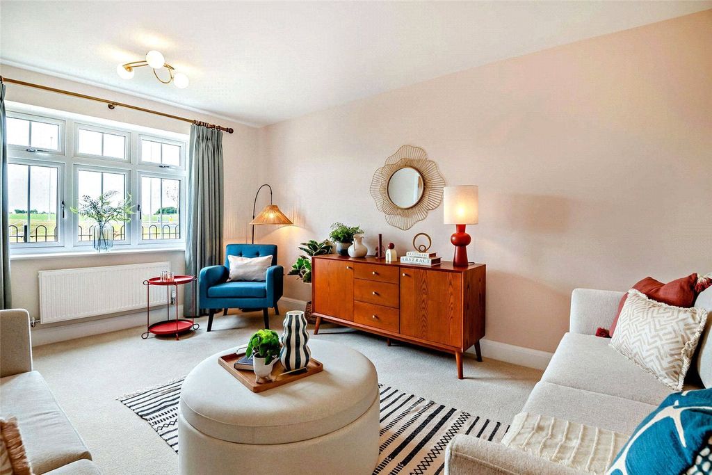 Property photo 3 of 24 Picture No. 36