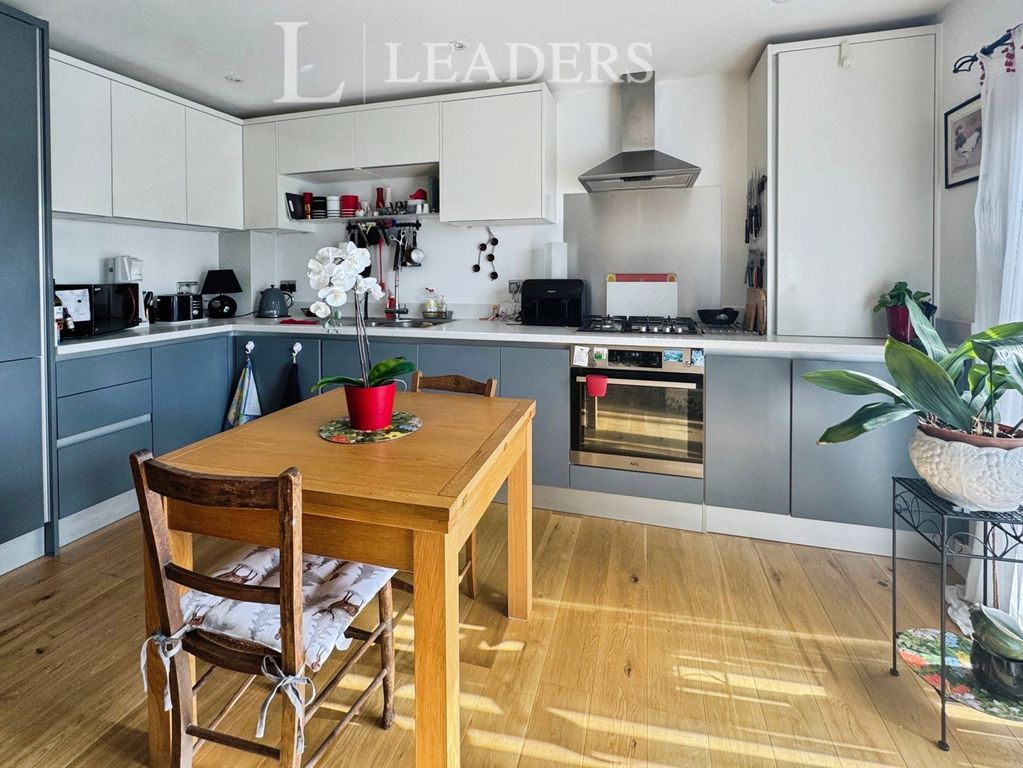 Property photo 2 of 9 Pbox-Img.Jpg