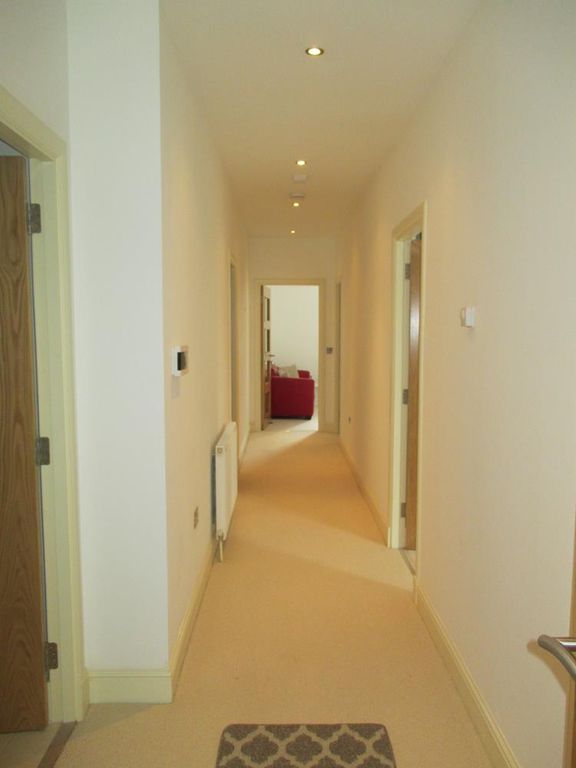 Property photo 3 of 16 176