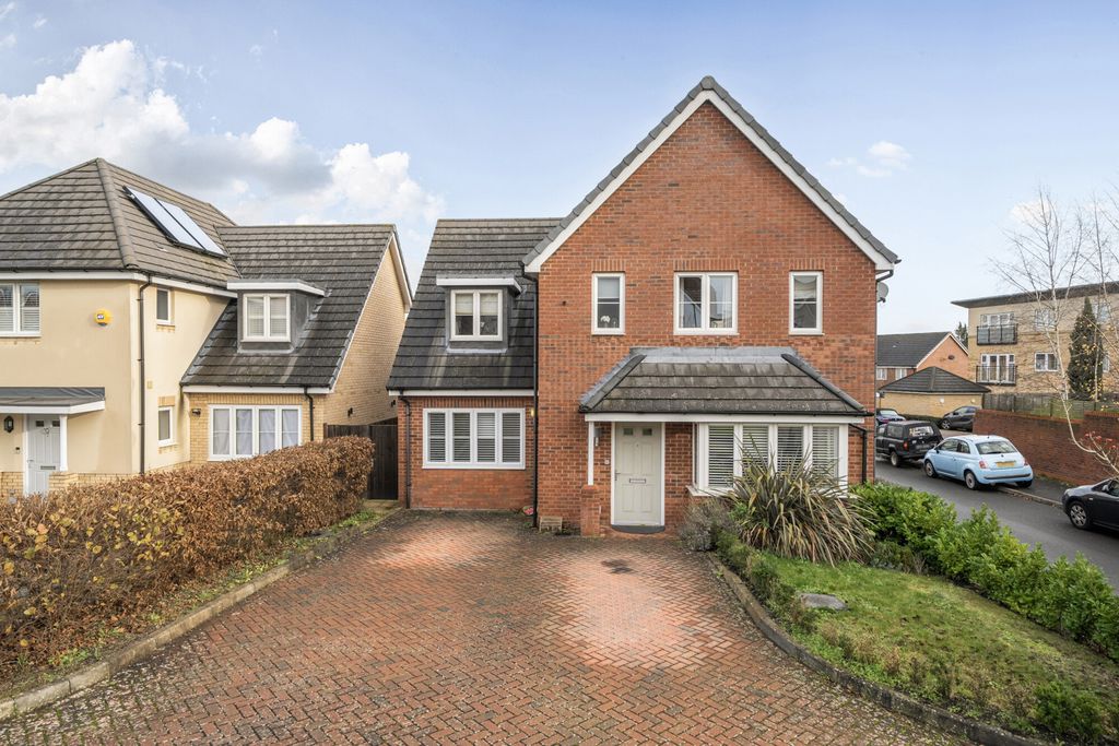 Property photo 1 of 25 1385189-1-6932Da3...