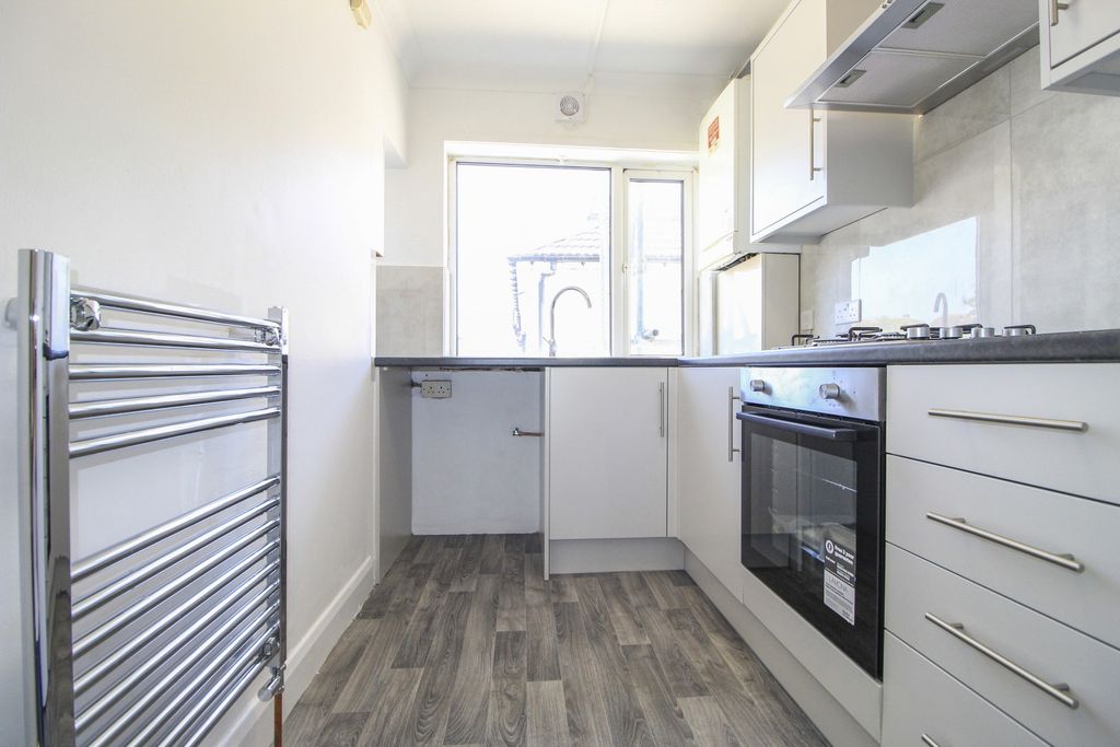 Property photo 3 of 13 Aeccab5124Dcaa43Ab06d798d7146716