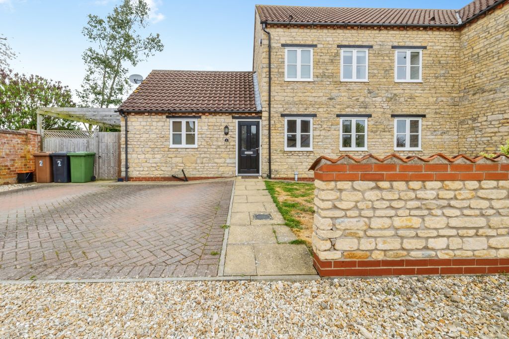 Property photo 2 of 15 Front View