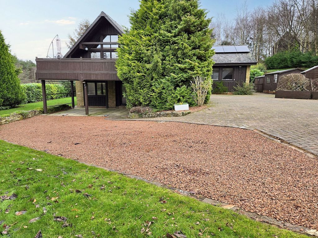 Property photo 1 of 25