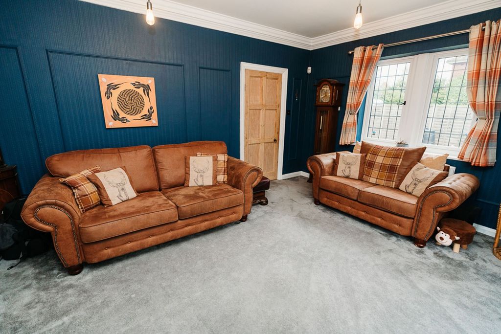 Property photo 3 of 38 Living Room