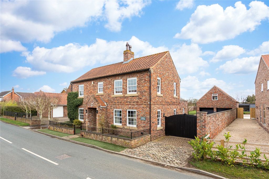 Property photo 1 of 23 Front Elevation