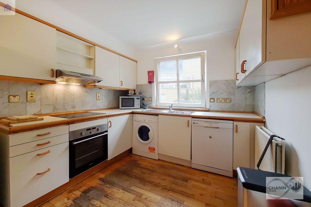 Property photo 2 of 4 9_Kitchen-0