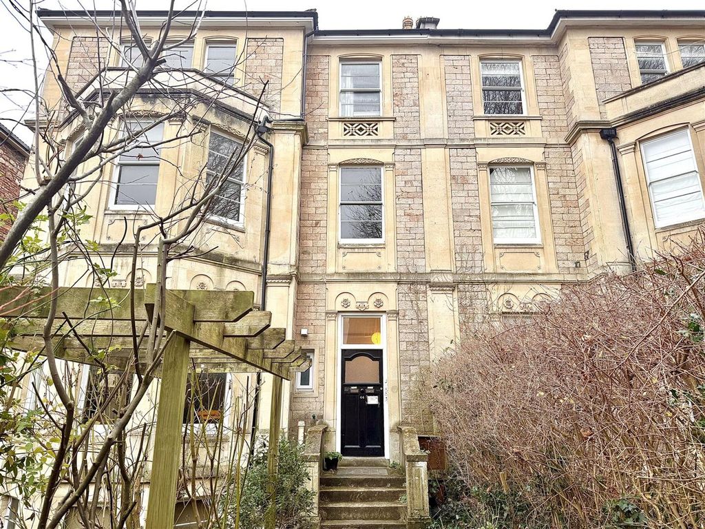 Property photo 3 of 10 Image00001.Jpeg