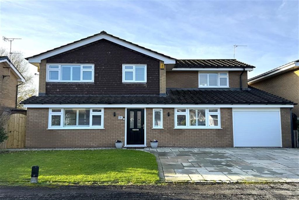 Property photo 1 of 30 (Main)