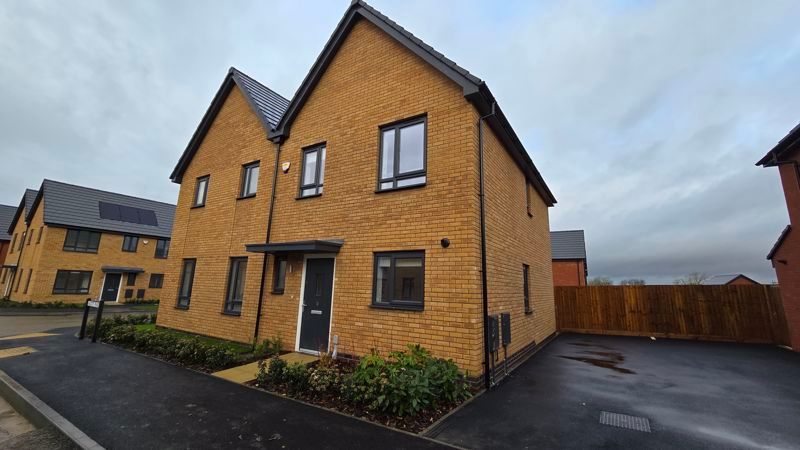 Property photo 1 of 13 Photo 15