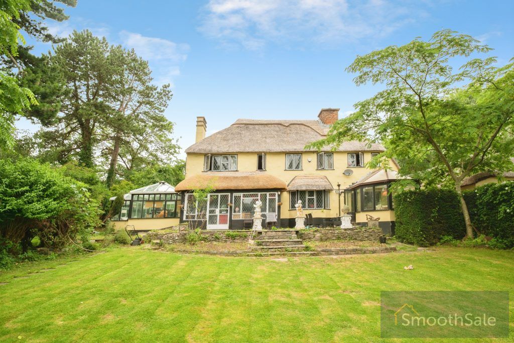 Property photo 3 of 33