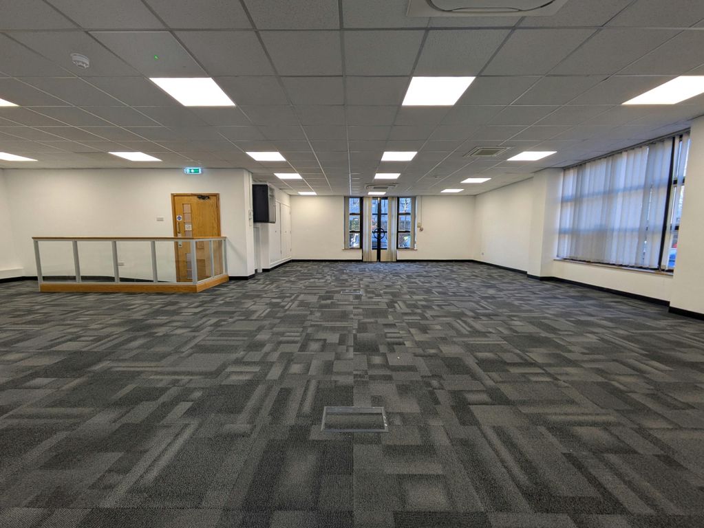 Property photo 2 of 14 Pxl_20260128_103516817.Jpg