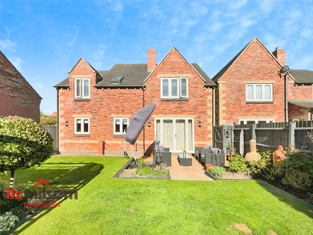 Property photo 2 of 51