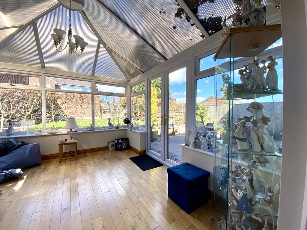 Property photo 3 of 15 Img_3840